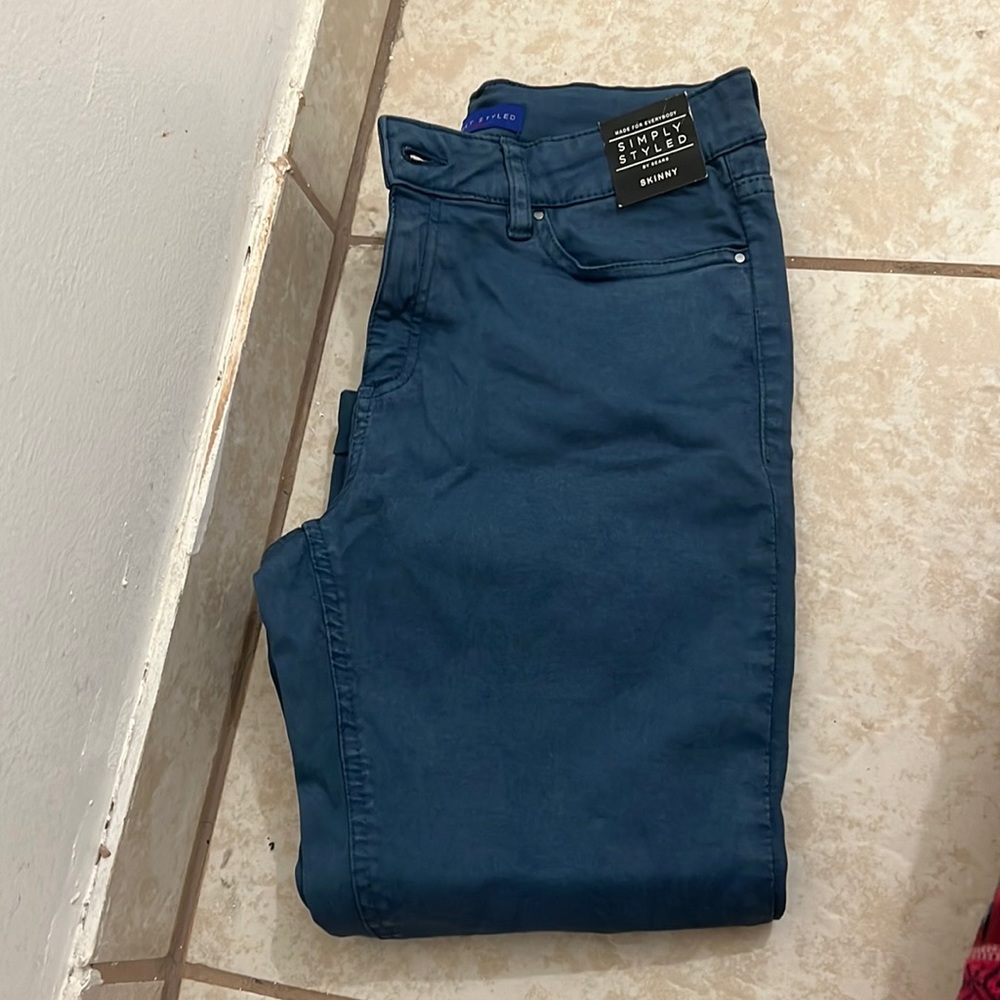 Skinny jeans